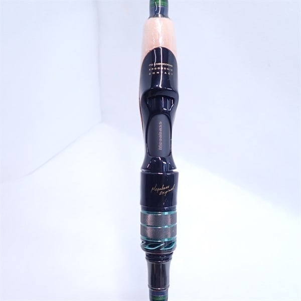Ｏｒｏｃｈｉ　Ｘ１０Ｆ２．１／２－６８ＸＴＳ　２Ｐ